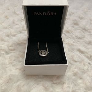 Pandora Collier Necklace